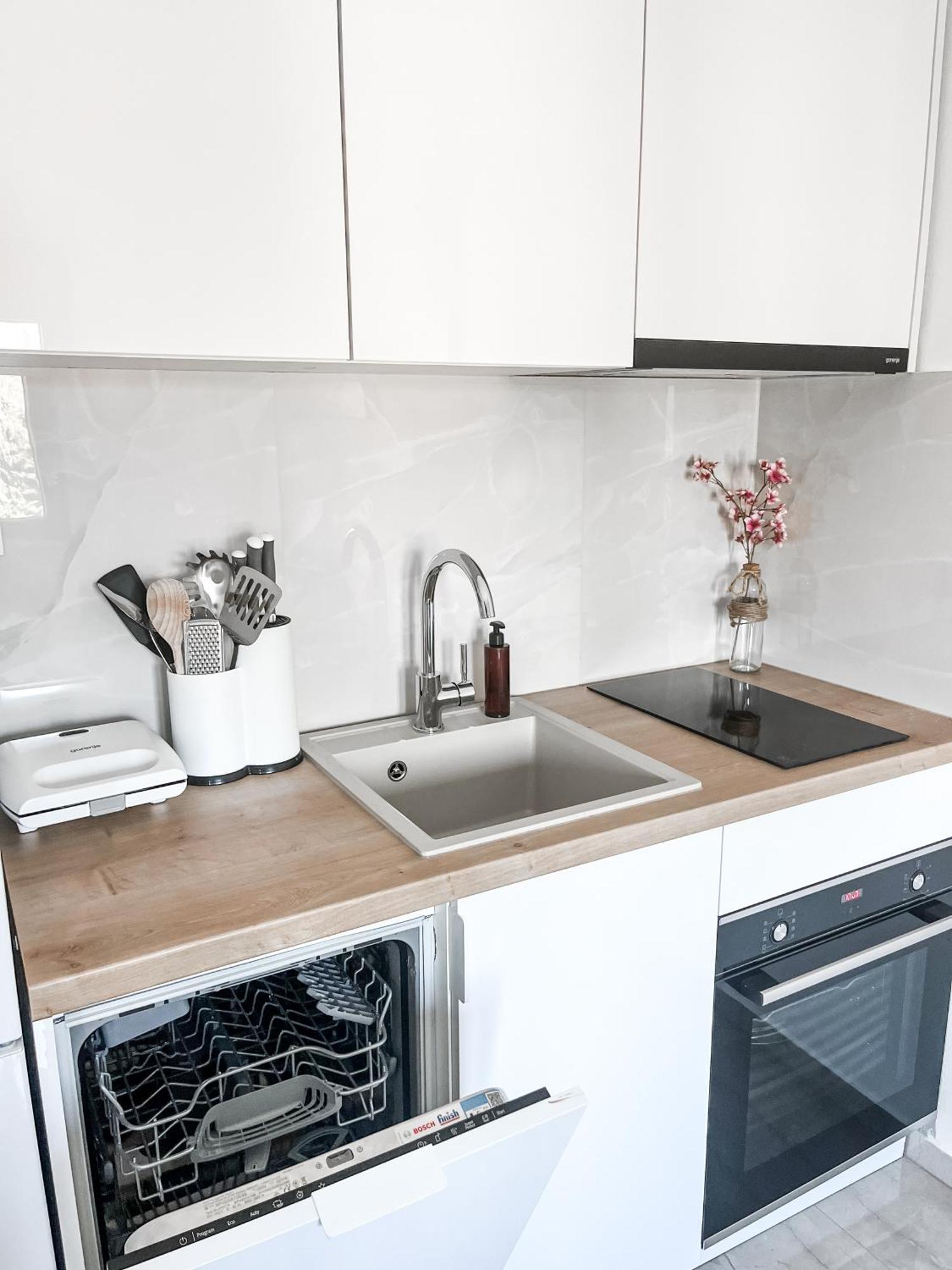Apartments Zivko Малинска Екстериор снимка