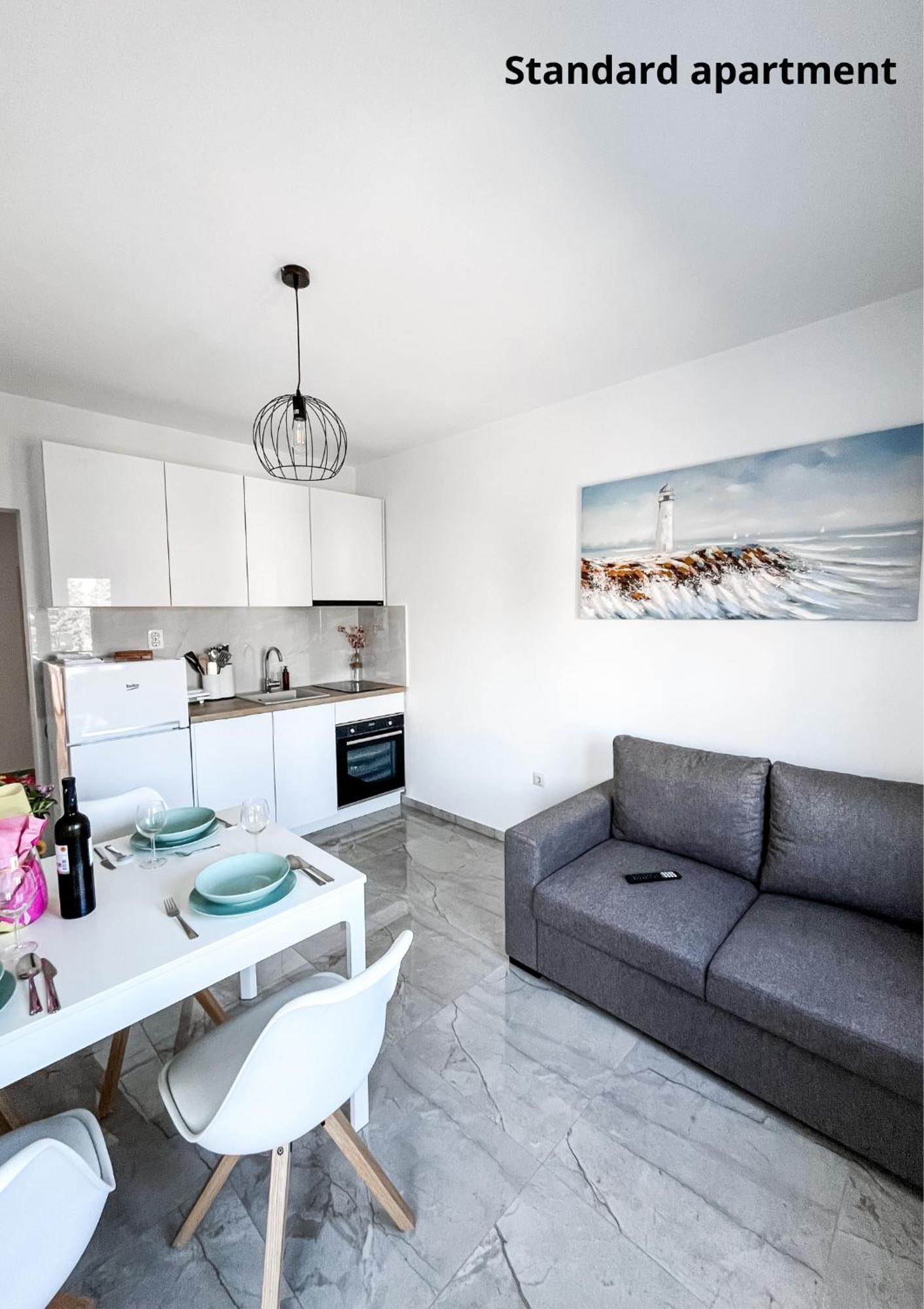 Apartments Zivko Малинска Екстериор снимка